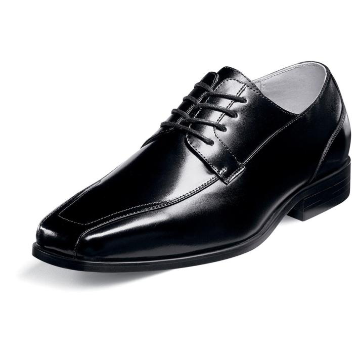 What are men's dress shoes called